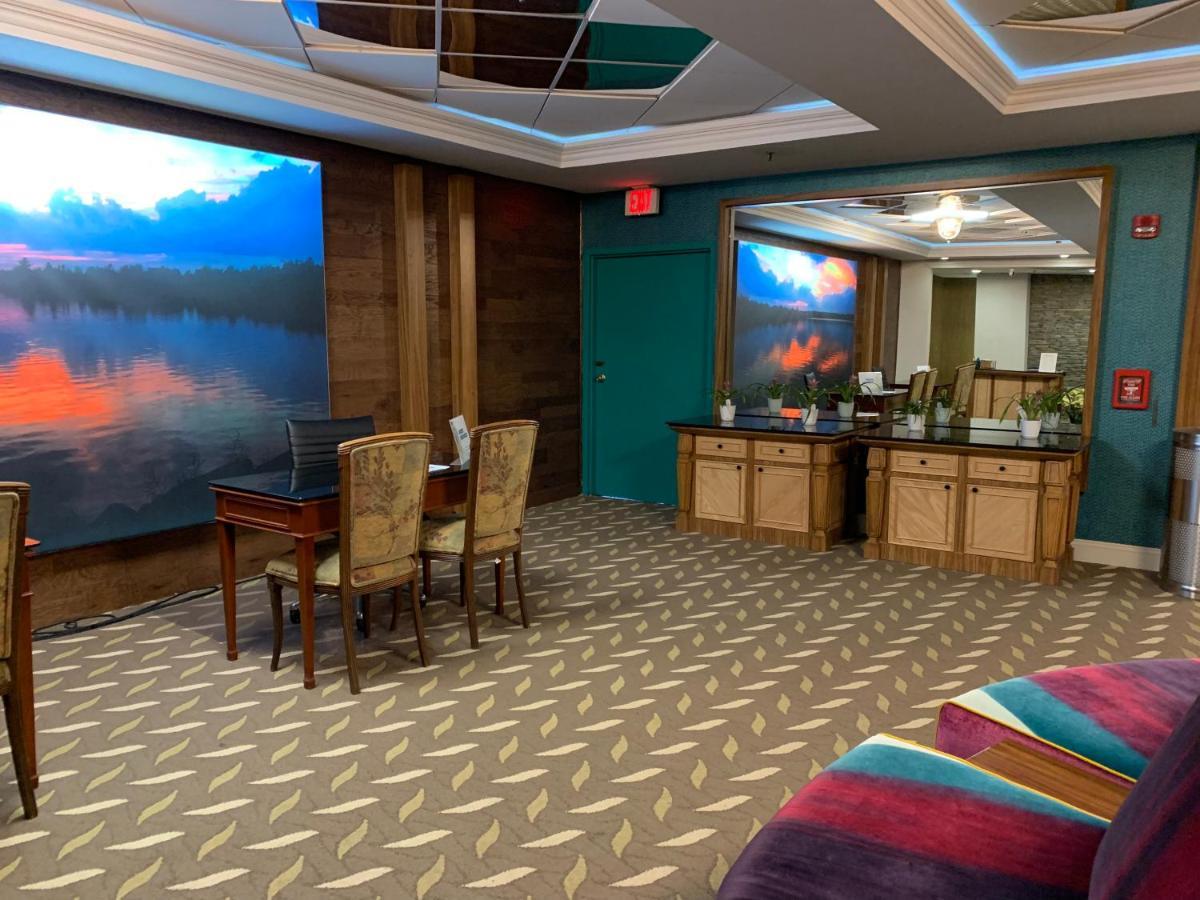 Split Rock Resort Lake Harmony Ngoại thất bức ảnh